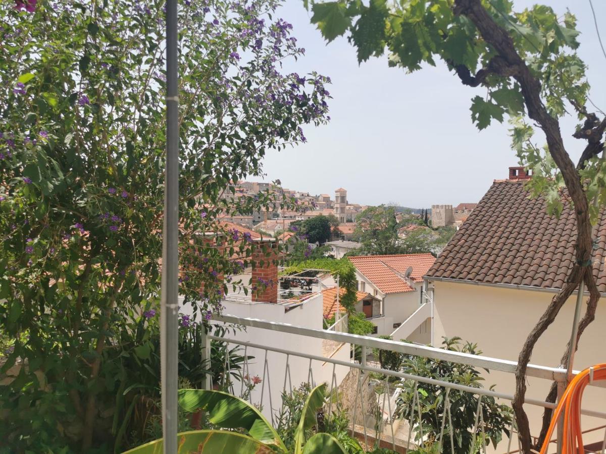 Apartman Tudor Kuzma Đảo Đảo Hvar Ngoại thất bức ảnh