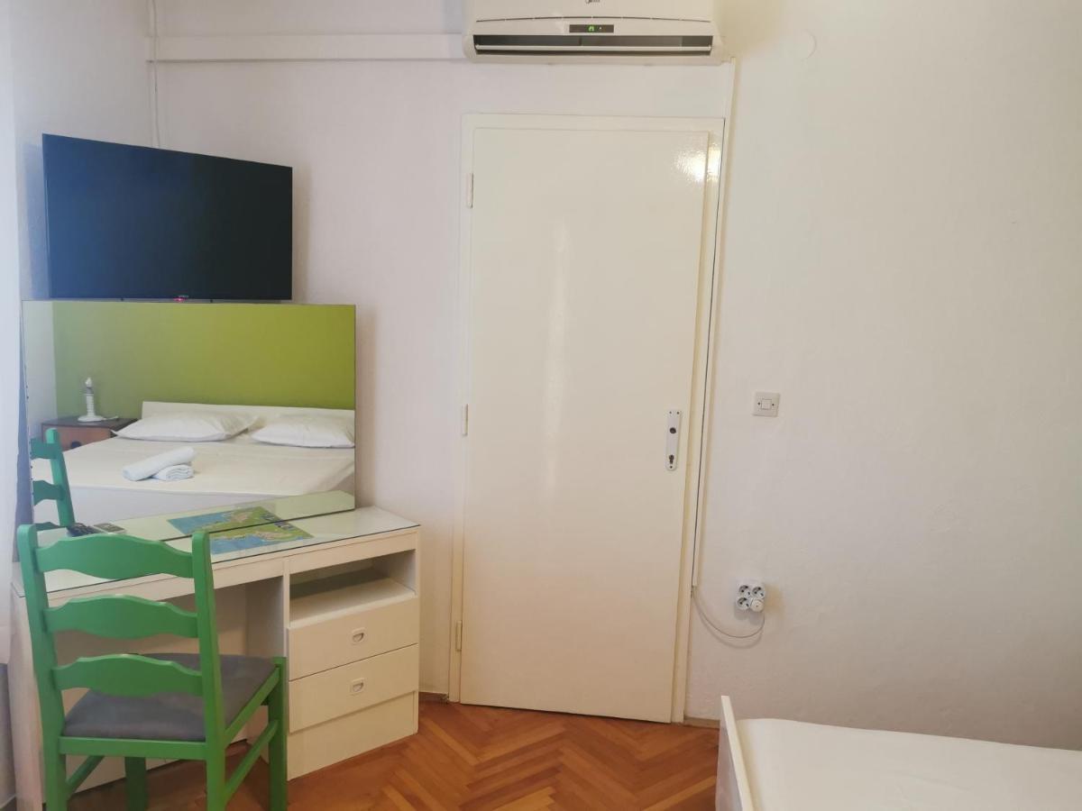 Apartman Tudor Kuzma Đảo Đảo Hvar Ngoại thất bức ảnh