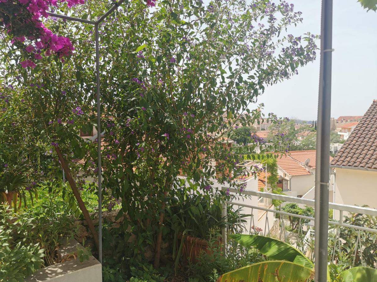 Apartman Tudor Kuzma Đảo Đảo Hvar Ngoại thất bức ảnh